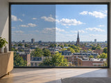 BRUXSAFOL Sonnenschutzfolie AX PLUS 20 Exterior am Fenster – Darstellung links mit, rechts ohne Folie